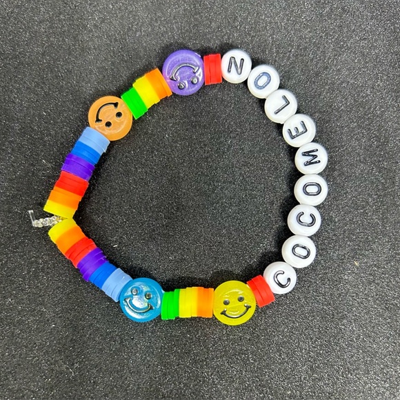 Cocomelon Heishi Bracelet - Picture 10 of 10